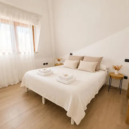 Eklettiko Bright Cozy Private Flat! Lejlighed